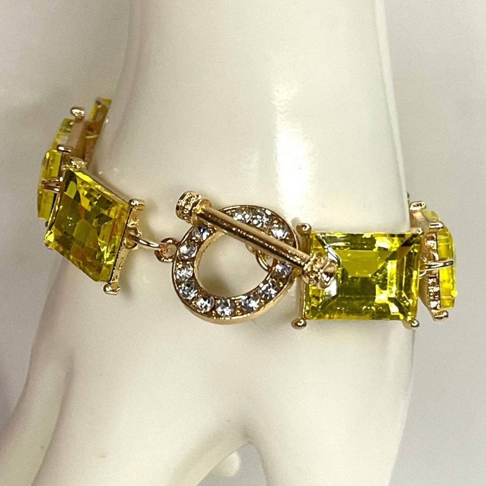New Bracelet Chunky Yellow Gold Rhinestone Fashion Jewelry Hot Rocks M10 28$